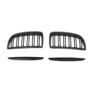กระจังหน้า BMW E90 แบบสองแถบ สีดำเงา ABS สำหรับเปลี่ยนกันชนหน้า ปี 2004-2008 - Product Image 2