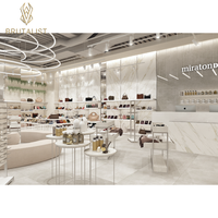 Magasin de chaussures moderne Design d'intérieur Vente au détail Chaussettes Salle d'exposition Magasin de chaussures Présentoir de meubles Présentoir de chaussures