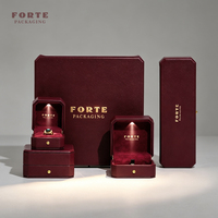 Coffret à bijoux FORTE Octagon Claret Ring, boîte à bijoux en cuir de luxe avec logo personnalisé, éclairage LED pour boucles d'oreilles et colliers