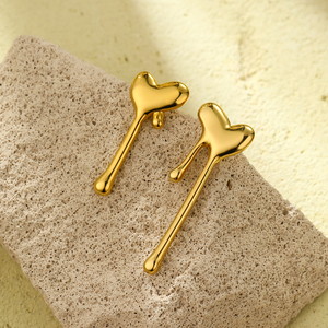 Boucles d'oreilles en or à coeur Unique à la mode pour les femmes à la mode Vintage bijoux en acier inoxydable boucles d'oreilles pour les fêtes - Product Image 1