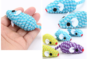 Nuovo Giocattolo per Gatti: Topolino Peloso con Sonaglio, Gioco Interattivo per Gattini, Colori Assortiti - Product Image 6