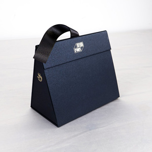 Sang trọng tùy chỉnh gấp từ hộp giấy quà tặng cho chuỗi trang sức bao bì cao cấp với cán mờ và lót xốp - Product Image 1