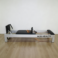 Reformer de Pilates en aluminium réglable pour usine, avec bienfaits pour la santé, cadre stable et accessoires complets, pour studios et commandes de personnalisation en gros