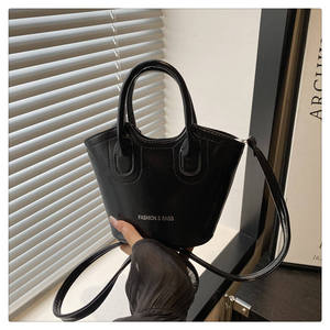 Nouveau sac à main bandoulière tendance pour femme 2026 – Le sac super populaire et très tendance - Product Image 4