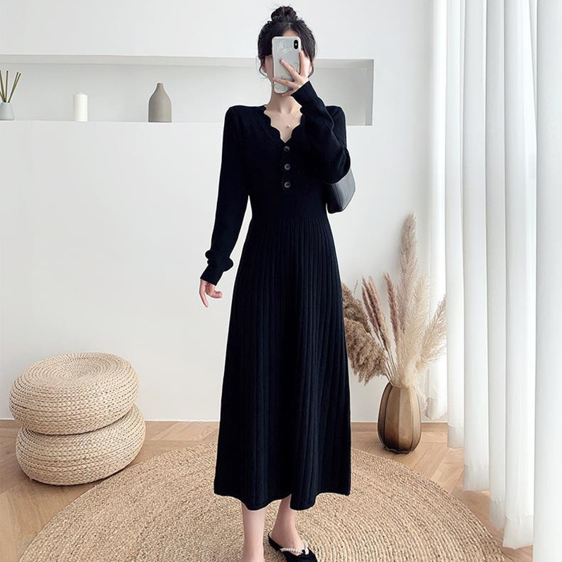 chinese dress ladies Amazon.com: RanRui A-Line Dress Womens Winter Fall Dresses Vneck Long  Sleeve Spring fit and Flare Formal Dress chigh Waisted Pleated Long Sleeve  Dress Holiday Party Dresses for Women 336 (Small, B-Black) :