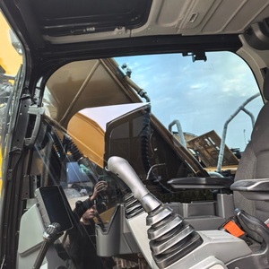 Excavadora 320GC Japonesa de <span class=keywords><strong>Segunda</strong></span> <span class=keywords><strong>Mano</strong></span> con Bomba de Martillo Rompedor y Componentes Principales, Modelo 2023, Motor de Control Electrónico - Product Image 3