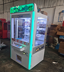 Máquina de Premios Key Master de 15 Orificios, Operada con Monedas, Máquina Expendedora de Regalos en Inglés para Parques de Diversiones - Product Image 2