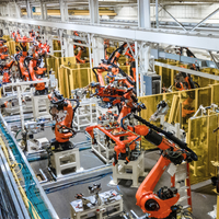 Robot d'assemblage lourd KUKA KR300 R2700-2 - Solution d'automatisation de l'assemblage de châssis/carrosserie/moteur automobile