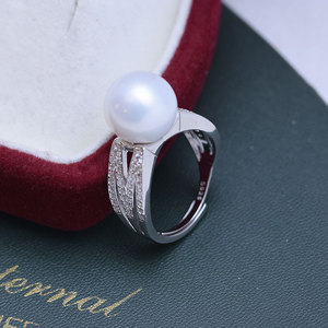 Bague en argent S925 faite à la main avec perle d'eau douce ronde blanche de 11-12 mm, forte brillance, légers défauts, vente en gros - Product Image 2