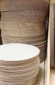 Planches à gâteaux rondes 4 6 8 10 12 pouces prix de gros plateau d'emballage alimentaire en papier blanc Base de gâteau ronde ondulée - Product Image 4