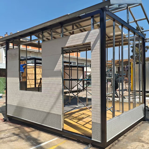 Panneau sandwich en mousse de polyuréthane PU, revêtement mural métallique en briques, prix usine, bardage décoratif pour <span class=keywords><strong>maison</strong></span> préfabriquée <span class=keywords><strong>extérieure</strong></span> - Product Image 1