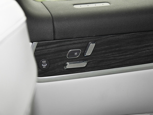 4WD 2024 Huaweis AITOs M9 2024 <span class=keywords><strong>6</strong></span> asientos AITOs M9 2024 New Energy Hybrid Electronic Car AITOs M9 EV Cars Made in China - Product Image 6