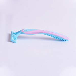 Max Hot-vente Usine en gros Triple lame de rasoirs jetables <span class=keywords><strong>Rasoir</strong></span> corps <span class=keywords><strong>Bikini</strong></span> visage <span class=keywords><strong>rasoir</strong></span> pour les femmes - Product Image 3