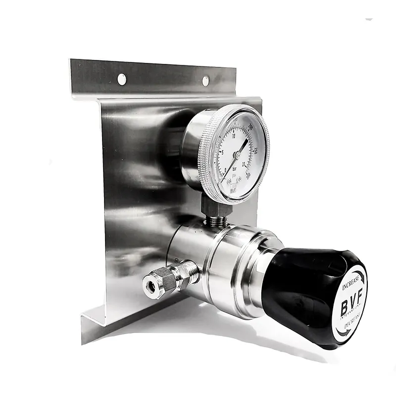 Ultra-precision  low-pressure  high-sensitivity fluid control pressure reducing valve