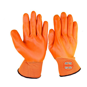 Guantes de Trabajo de PVC Naranja, Completamente Recubiertos, 13 Puntadas, Antideslizantes, Uso General, para Almacenes Químicos y Fábricas - Product Image 1