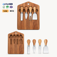 Ensemble de charcuterie en bois d'acacia massif de qualité supérieure avec outils, plateau de service artisanal professionnel pour les fournitures de cafés et restaurants de prestige