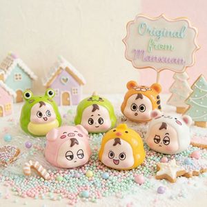 Vente en gros B2B : Figurines en résine crémeuse pastel Dinky Sugar Plum Dress-up Baby <span class=keywords><strong>Zoo</strong></span> pour cadeau de Noël secret et décorations miniatures pour la maison - Product Image 1