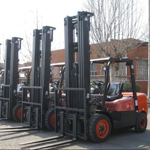 Ventes d'usine <span class=keywords><strong>Chariot</strong></span> <span class=keywords><strong>élévateur</strong></span> diesel 2,5 tonnes CPCD25 Autoelevador 2,5 Toneladas Triple Torre Y Desplazador Later - Product Image 5