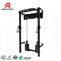 Rack de Squat Commercial Mural Pliable pour la Maison et la Salle de Sport avec Double Pile de Poids de 70 kg et Machine à Crossover par Câble