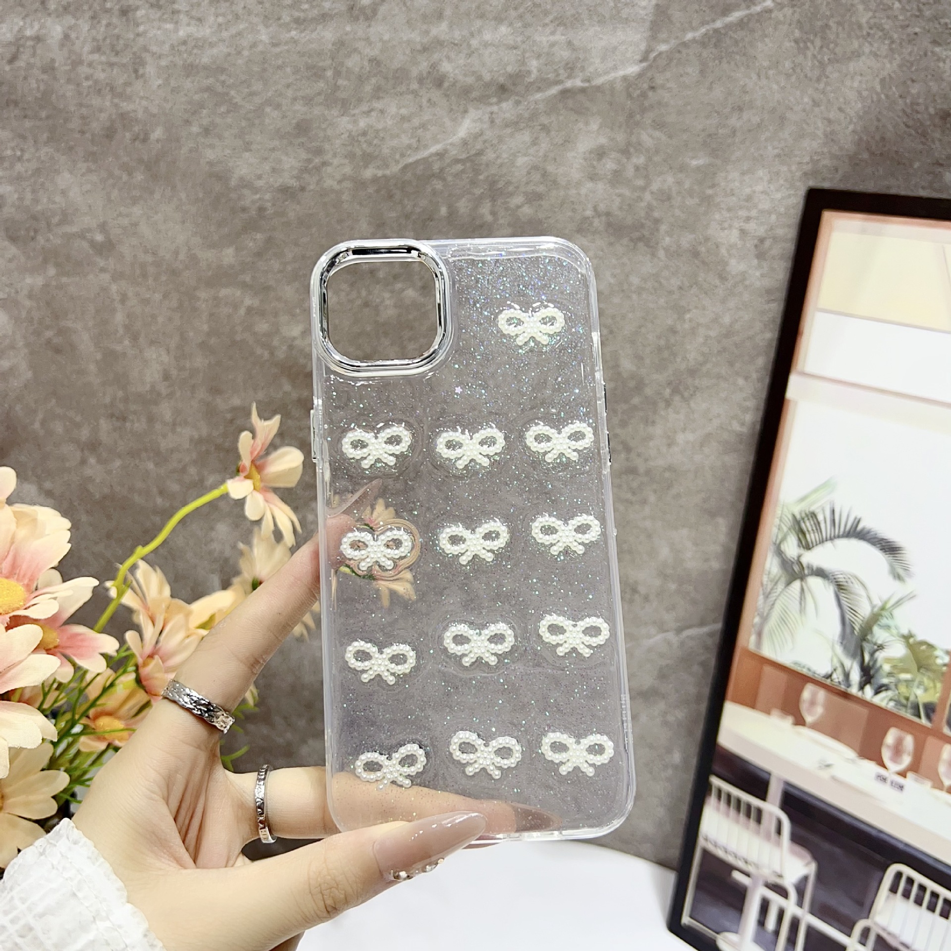 Bowknot resin case