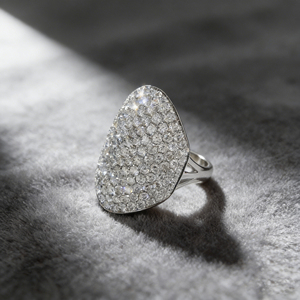 Bague de fiançailles et de mode personnalisée en or massif 10K/14K/18K, argentée, avec pierre de laboratoire CVD de qualité IGI VVS-VS, taille brillant classique, style cluster - Product Image 2