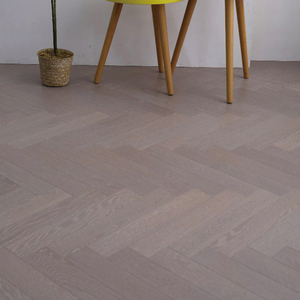 Natural European Grade Tongue Groove Prefinished Oak <b>Engineered</b> <b>Flooring</b> For Wholesale Building Materials - Product Image 2