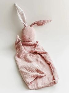 Manta de Apego para Bebé con Adorable Animalito, Relleno de Algodón PP Lavado y Forro de Malla para un Sueño Seguro y Relajante - Product Image 3