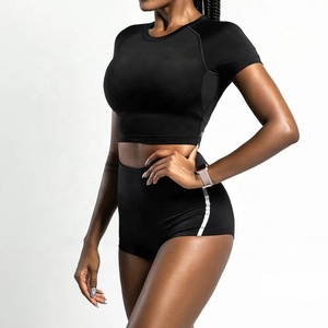 Short de sport pour femme taille mi-haute, respirant, séchage rapide, avec poche latérale, contrôle du ventre, pour le yoga, la course et l'exercice, en Spandex - Product Image 6