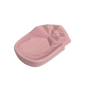 <span class=keywords><strong>Portasapone</strong></span> in Ceramica Irregolare, Elegante e Moderno, Set da Quattro Pezzi, Ecologico, da Tavolo per Qualsiasi <span class=keywords><strong>Bagno</strong></span> o <span class=keywords><strong>Doccia</strong></span> - Product Image 1