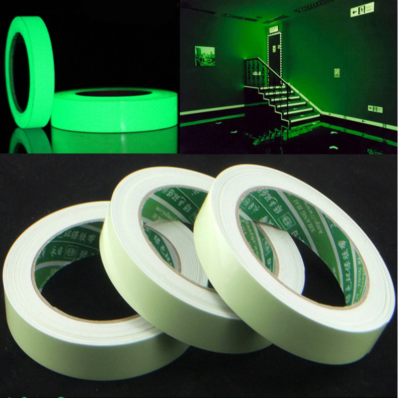 Appearance milk white,glowing green color light