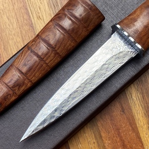 Cuchillo Táctico de Bolsillo Damasco, Hoja de Acero Damasco de Alta Calidad, Funda de Madera Personalizable OEM, Cuchillos para Exteriores de Grado DIY - Product Image 2