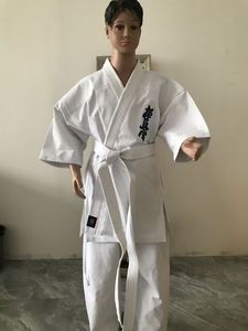 <span class=keywords><strong>Kimono</strong></span> Shinkyokushin Karaté Gi avec logo personnalisé pour enfants Nouvel uniforme <span class=keywords><strong>Kyokushinkai</strong></span> Gi - Product Image 4