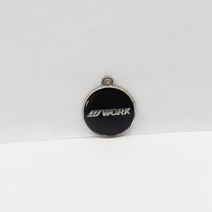 Etiquetas de Metal personalizadas exclusivas <span class=keywords><strong>para</strong></span> ropa con borde cortado con láser Material de aleación de Zinc Logotipo <span class=keywords><strong>en</strong></span> <span class=keywords><strong>relieve</strong></span> <span class=keywords><strong>3D</strong></span> Accesorios de ropa lavables - Product Image 4