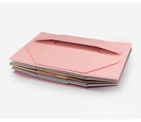 Boîte cadeau pliable personnalisée avec gaufrage pour vêtements, chaussures, emballage à rabat magnétique, boîtes en papier pour chapeaux, perruques, ensembles cosmétiques