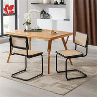 Vente en gros Chaises modernes en métal et bois massif avec cadre Cesca Chaise de salon en rotin et dossier avec pieds chromés