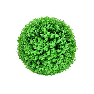 Milan moderne PE vert herbe mousse boules intérieur/extérieur bureau décor artificiel Eucalyptus pin <span class=keywords><strong>lierre</strong></span> fleurs en plastique pour - Product Image 1