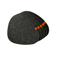 Ensemble de 6 napperons pour table à manger comprenant 6 napperons de table sous-verres et porte-couverts cadeau pour nouvelle maison