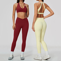 Ensemble de yoga 2 pièces pour femme : Soutien-gorge de sport dos nu à col en V et Legging de sport taille haute croisé – Tenue de sport pour la gym