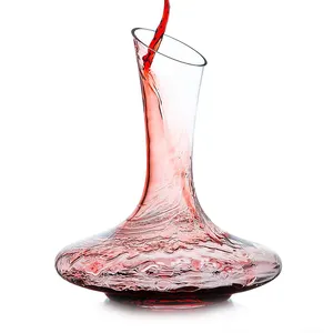 Carafe à vin en cristal soufflé à la main de 1800 ml/63 oz, sans plomb, aérateur, élégant, pour vin et whisky, vente en gros - Product Image 1