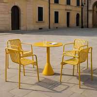 Ensemble de jardin trois pièces en fer forgé jaune pour l'extérieur, résistant à l'eau, au soleil et à la rouille, pour cour et balcon, idéal pour la détente