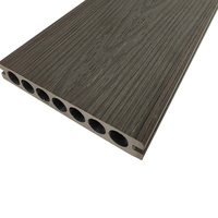 Planche de terrasse creuse en co-extrusion ASA, 3ème génération, 1400x200mm, revêtement de sol en bois d'ingénierie pour terrasse, jardin, piscine