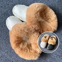 Vente en gros de semelles intérieures en fourrure sabot couvre-chaussures longue fourrure doublure en peluche hiver chaud sabots pantoufles couvre-chaussures pour enfant femme homme