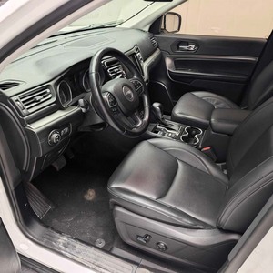 Autos Usados Jeep Grand Commander Gasolina 2.0T 234 hp L4 SUV de 5 Plazas Autos Chinos Voitures d'Occasion - Product Image 5