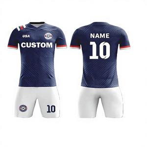 Maillot de football pour hommes personnalisé avec logo, motif en maille, 100% polyester, léger, 7v7, rétro, vintage, haute qualité, service OEM, séchage rapide, respirant - Product Image 1