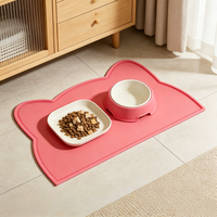 Tapis de table en silicone à motif animalier style dessin animé, imperméable, antidérapant, résistant aux taches, lavable, facile à nettoyer, pour animaux domestiques (chats et chiens)