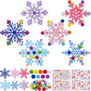 <span class=keywords><strong>Kit</strong></span> d'activités créatives flocons de neige DIY très prisé pour enfants – Créez vos propres autocollants et pompons flocons de neige pour garçons et filles – Idéal pour les anniversaires - Product Image 1