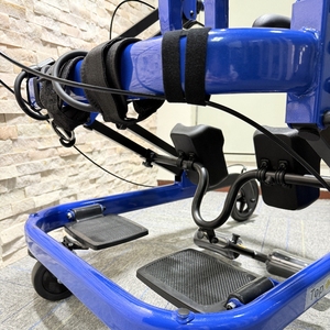 Rehabilitation Standing <b>Frame</b> <b>Walker</b> Gait Trainer Lower Limbs Mobility Aids with Dual Gas Lift Support Foldable <b>Walker</b> For Adult - Product Image 3
