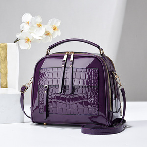 Bolso de Hombro Pequeño Cuadrado de Piel Sintética con Patrón de Cocodrilo para Mujer, Bolso Bandolera Negro para Uso Diario, Primavera 2025 - Product Image 2