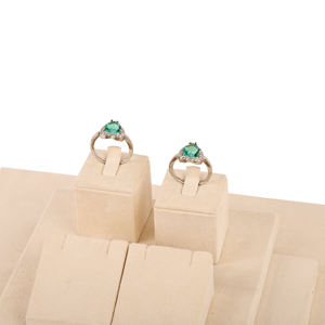 Nuevo collar de microfibra anillo pendientes conjunto de accesorios de exhibición de joyería bandeja de exhibición de joyería de cuero de lujo soporte de exhibición de joyería - Product Image 4