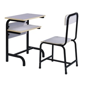 Ensemble de bureau et chaise d'école à hauteur fixe moderne pour étudiants, construction en métal et contreplaqué, usage commercial, Aoyasi PT-109A PT-109A Scho - Product Image 1